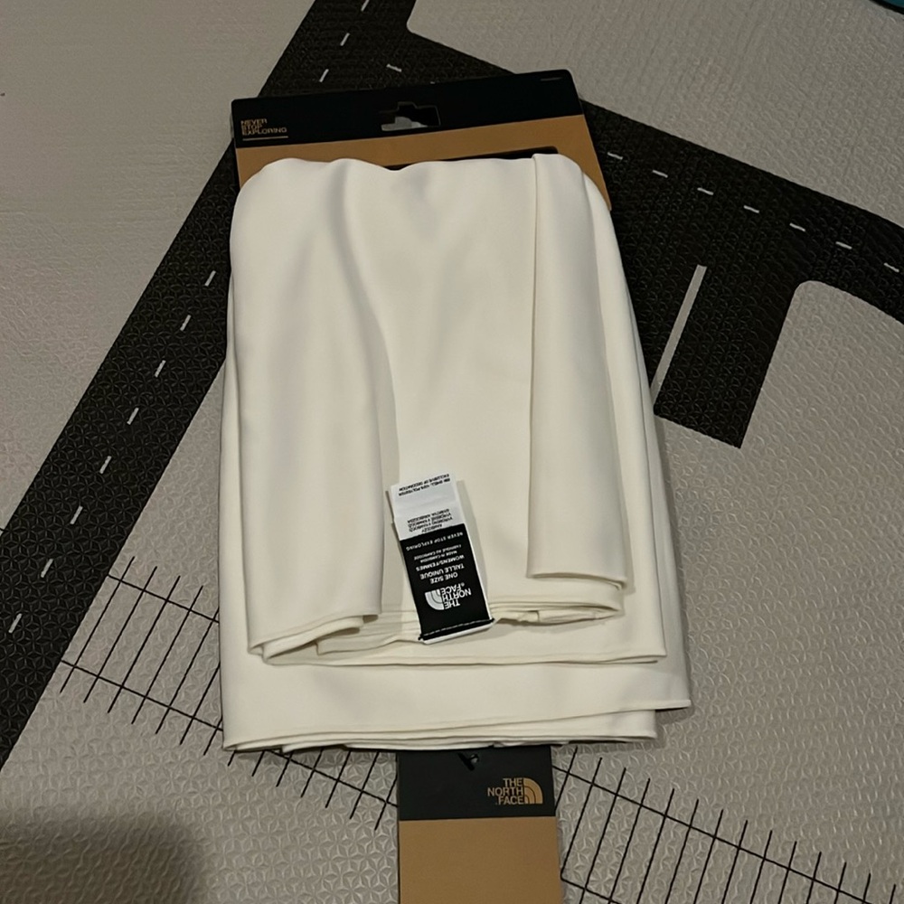 NEW THE NORTH FACE supine scarf in gardenia white heather